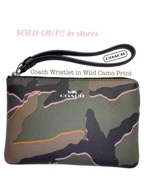 COACH Wallet Wristlet